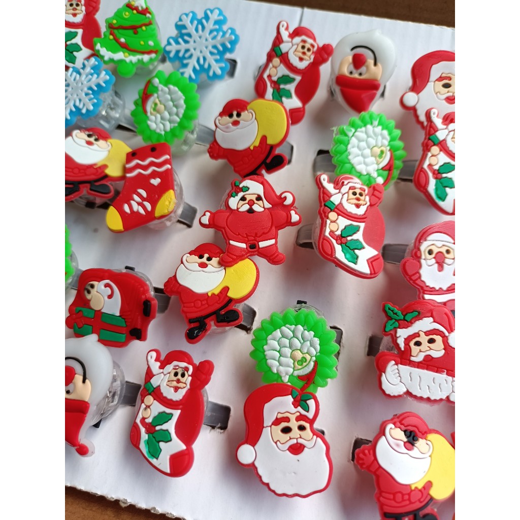 Nhẫn Hoạt Hình Giáng Sinh có đèn led, đồ chơi độc lạ cho trẻ em