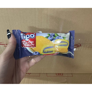 Bánh tipo bông lan việt quất tặng