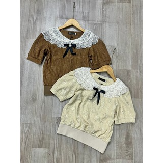 Áo len ren viền bèo