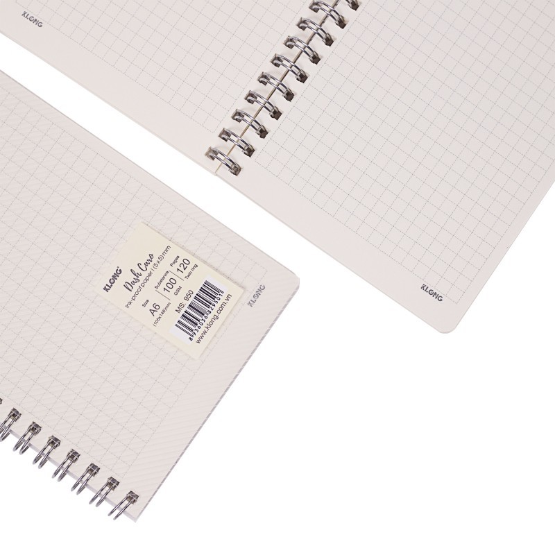 Sổ Dash Caro  mm lò xo kép bìa nhựa 2 mặt A6 120 trang 100/76; MS: 950