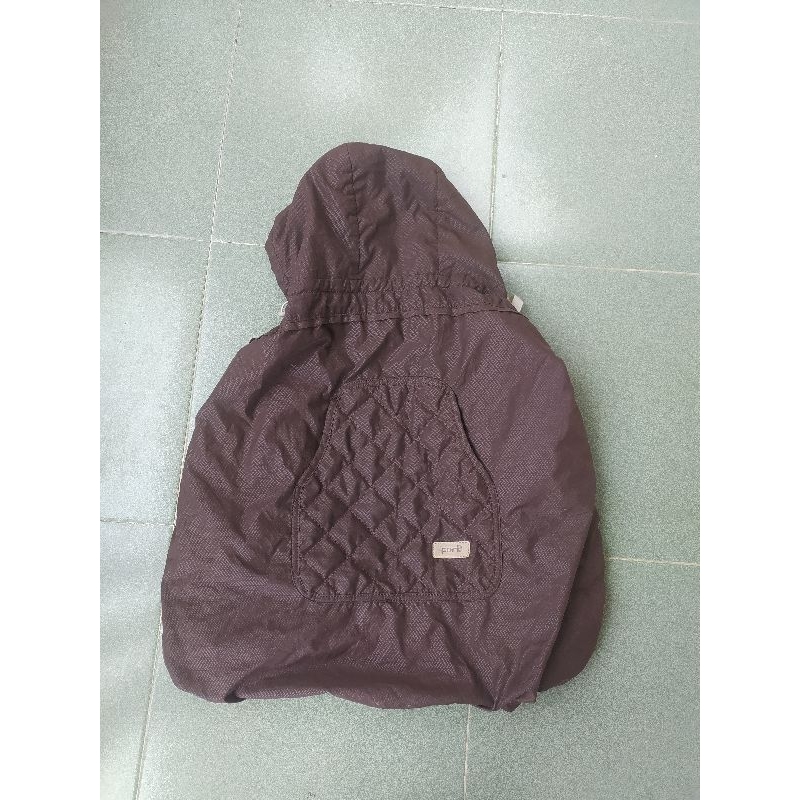 Choàng địu thu đông cho bé