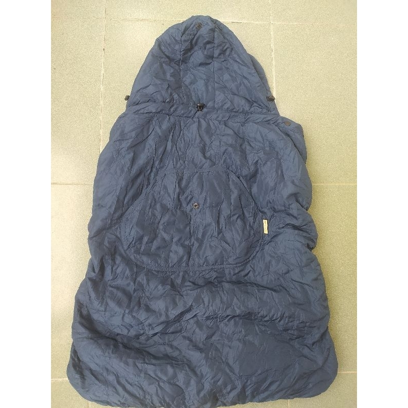 Choàng địu thu đông cho bé