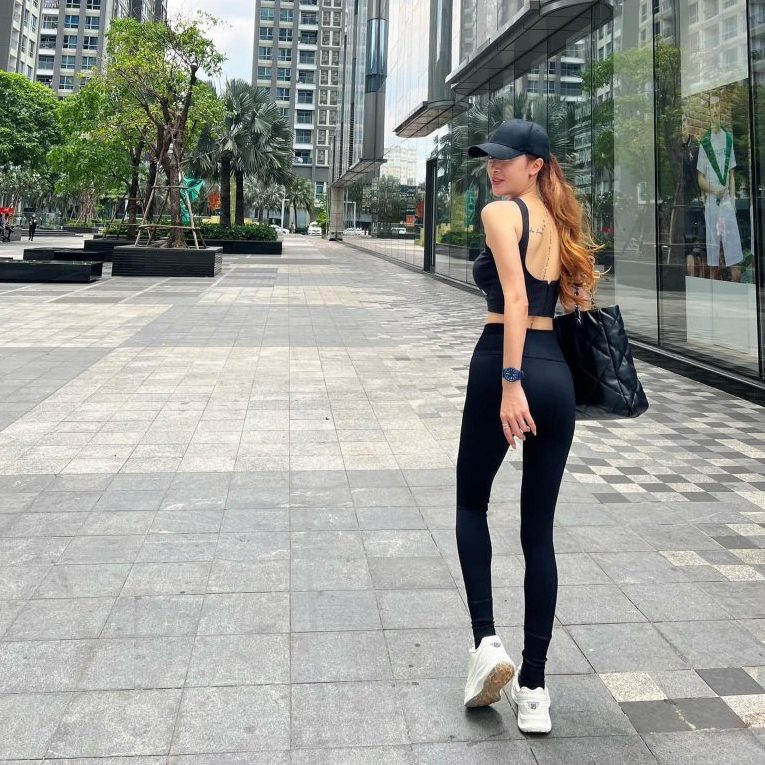 Mũ lưỡi trai, Nón kết đen trơn Siêu HOT Freeship, Full Hộp