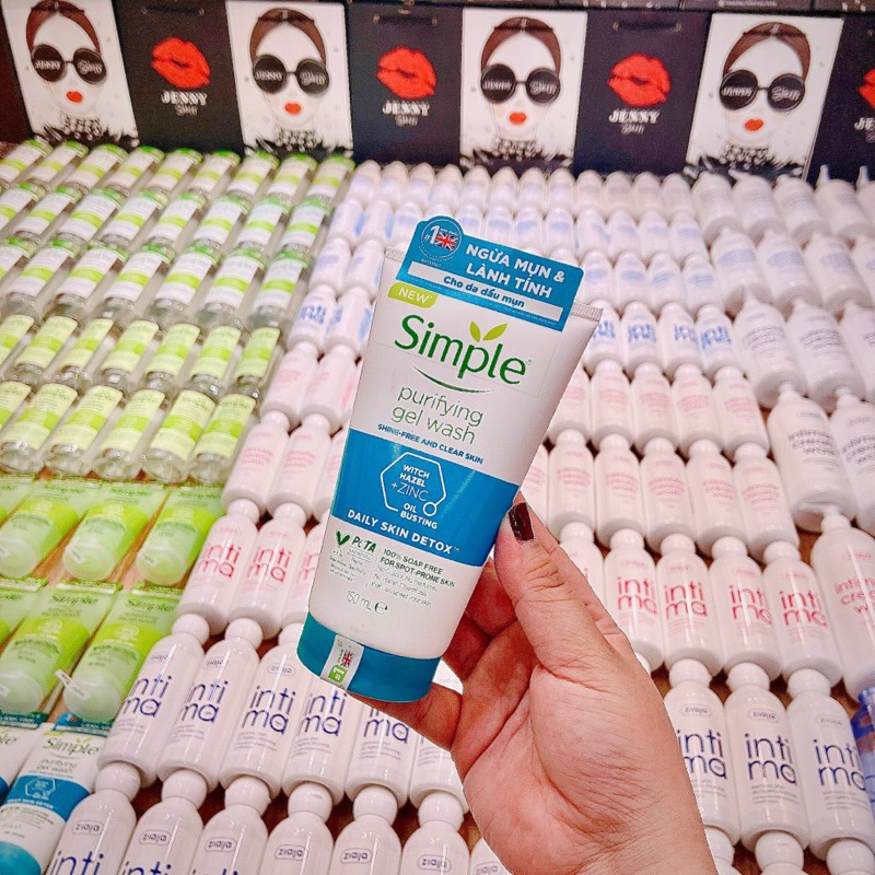 Sữa Rửa Mặt Simple Kind To Skin Refreshing Facial Wash Gel​
