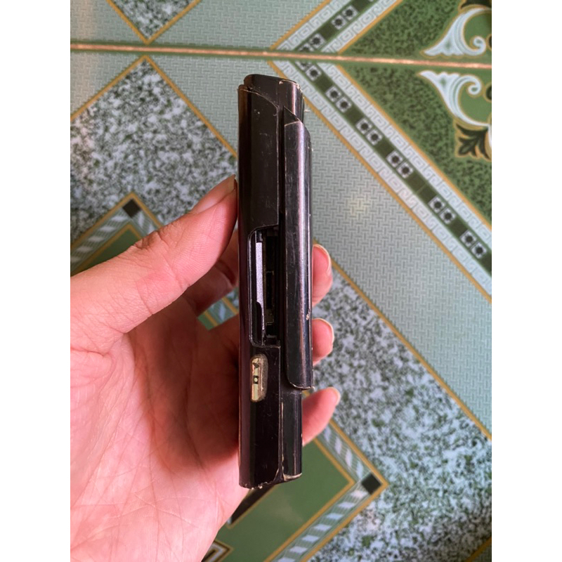 Xác điện thoại N72 còn nguon