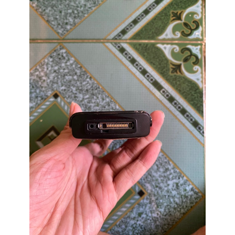 Xác điện thoại N72 còn nguon