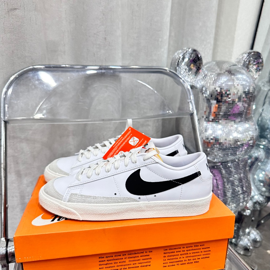 Blazer Low '77 Vintage 'White Black'