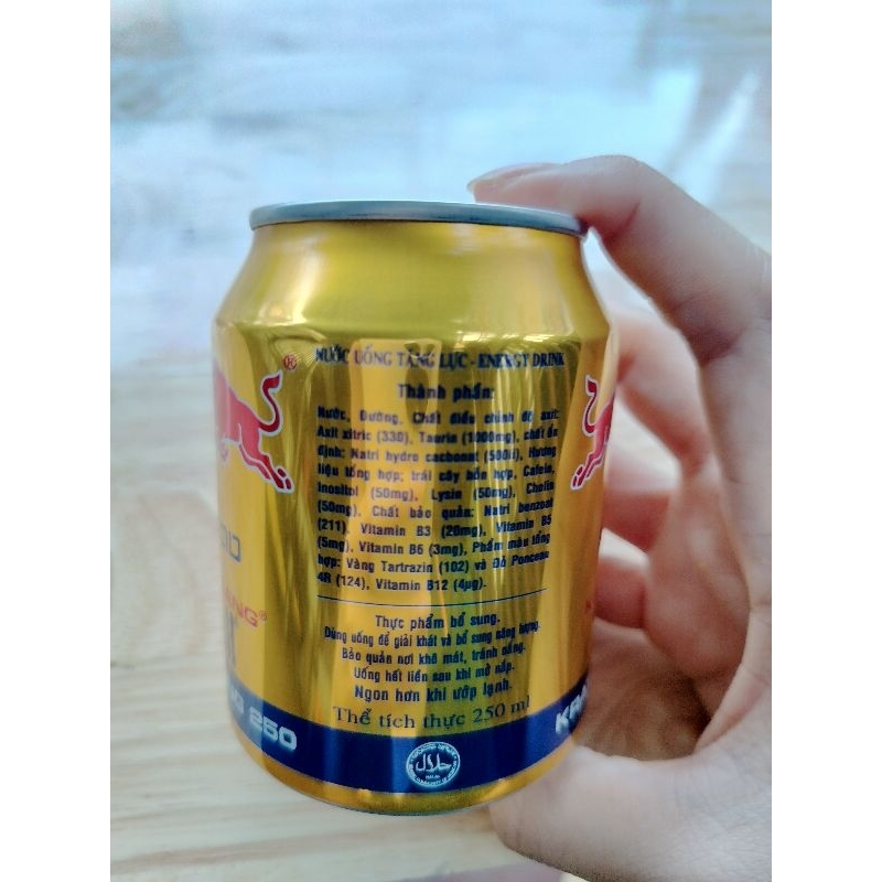 Combo 2 Lốc nước tăng lực Redbull Việt Nam