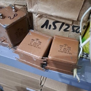 Tụ nga 20uf 160v