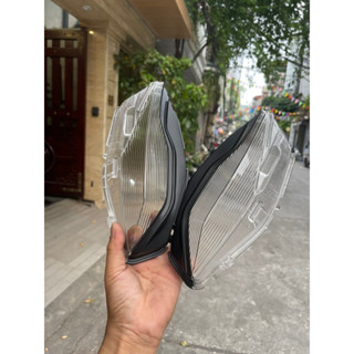 kính xi nhan sh 2020-2024