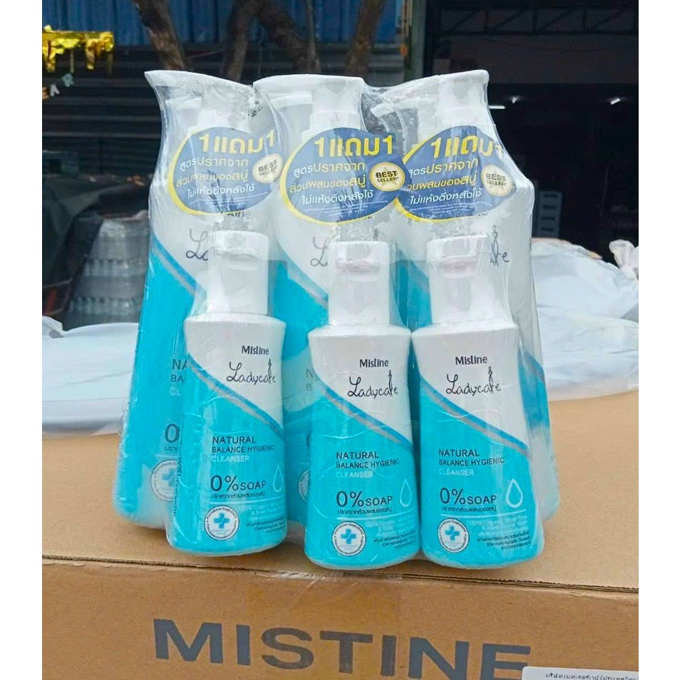 Lốc 2 Chai Dung Dịch Vệ Sinh Mistine Lady Care Thái