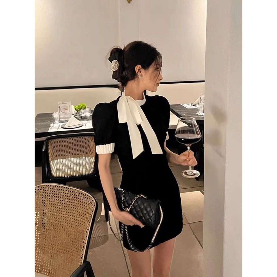 Váy body nữ thắt nơ ở cổ tay bồng nhẹ chất đẹp dày dặn