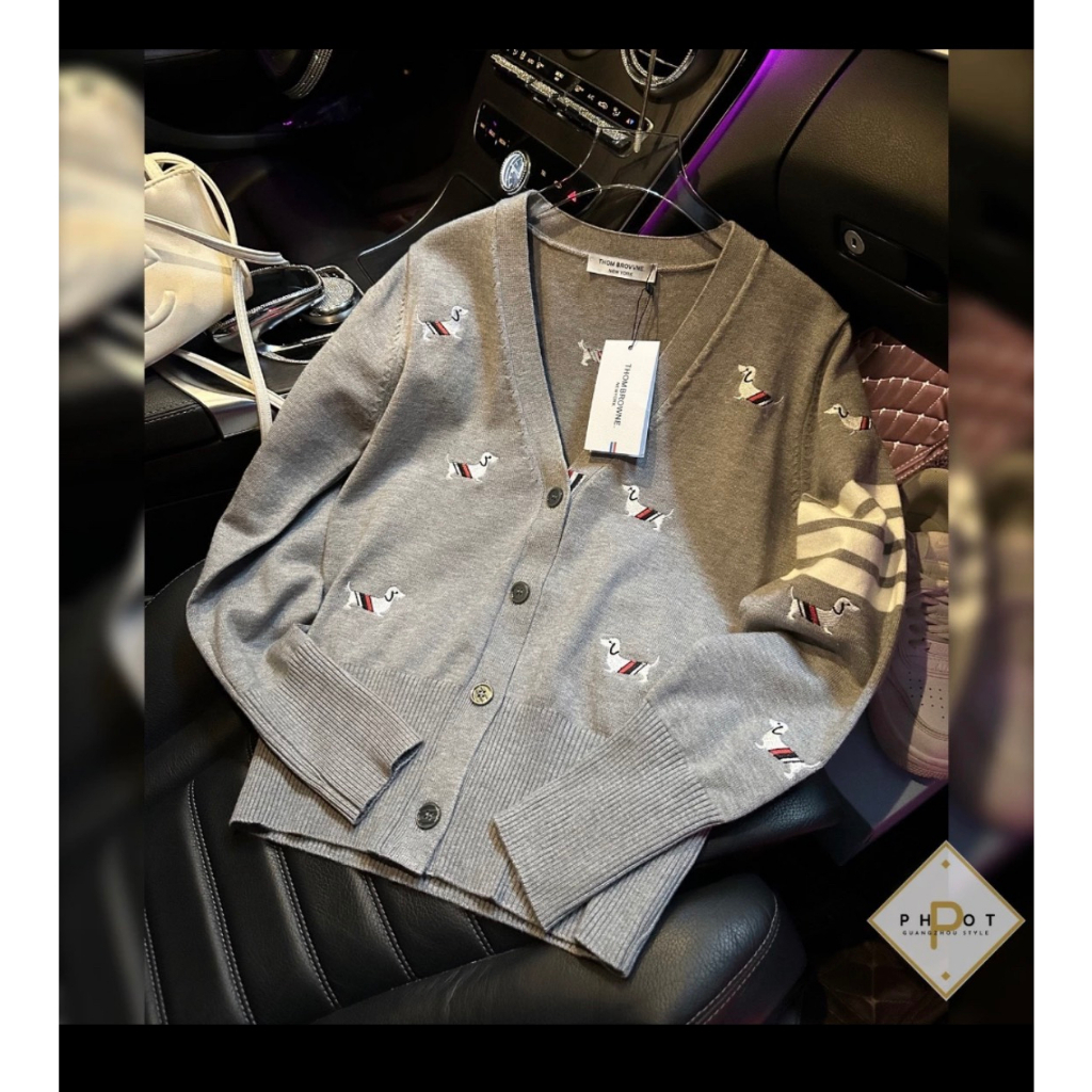 Áo Cardigan Thome 4 sọc Thêu Hình Con Chó Cực Đẹp-Áo Cardigan 4 Sọc Thêu Chuẩn Form Cao Cấp Siêu Hot 2023