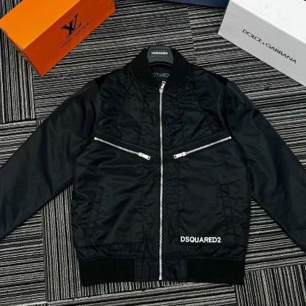 Áo Khoác Gió DSQ 290 Họa Tiết Thêu Và Khóa Chéo Đơn Giản Chất Liệu Gió Phù Hợp Cho Nam Thời Trang Cao Cấp