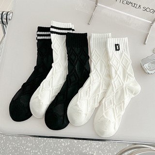Set 5 đôi tất nữ cổ cao gân kẻ chữ d phong cách hàn quốc lady t24