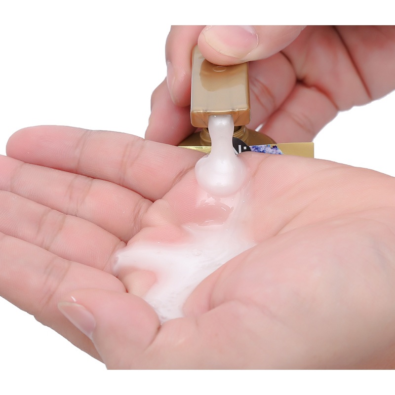 Sữa Tắm Hương Nước Hoa ON The Body