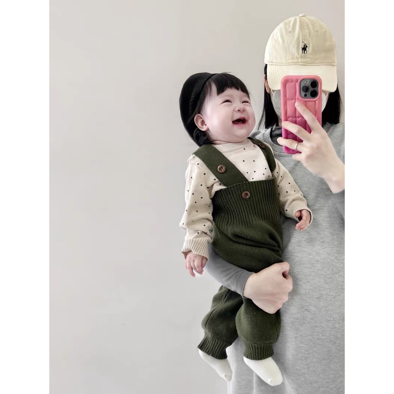 Set yếm len cao cấp diện thu đông cho bé gái xinh xắn đáng yêu