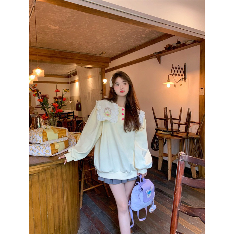 Áo nỉ tiểu thư dáng rộng phong cách ngọt ngào