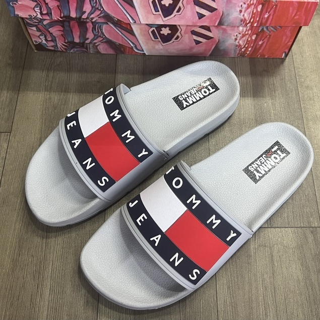 Dép quai ngang tommy đế pu chống nước đi siêu êm siêu thích vạch đỏ trắng siêu hot