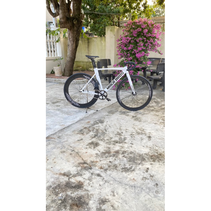 Xe Đạp Fixed Gear Magicbros Cx7 khung nhôm không mối hàn