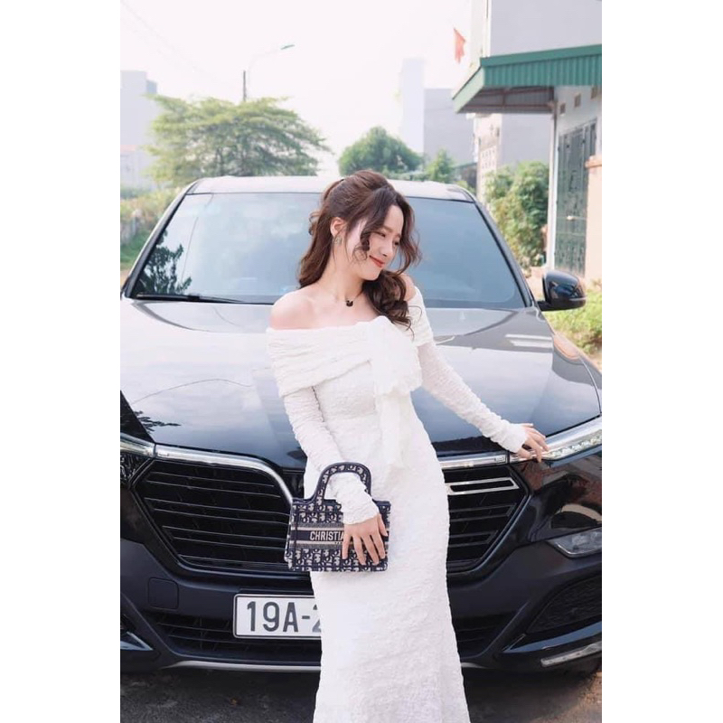 VÒNG CỔ THIÊN NGA ĐEN full box