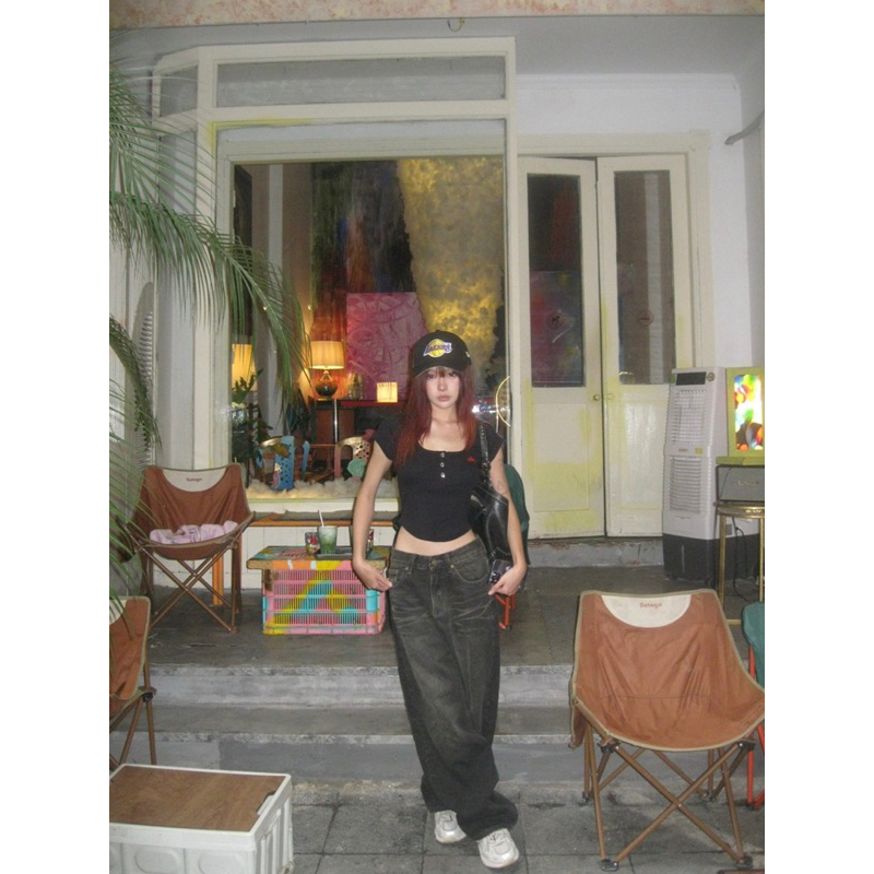 Quần jeans phom rộng đen wash màu SXNVASION