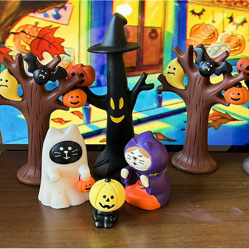 Mô hình mèo chủ đề Halloween 2023