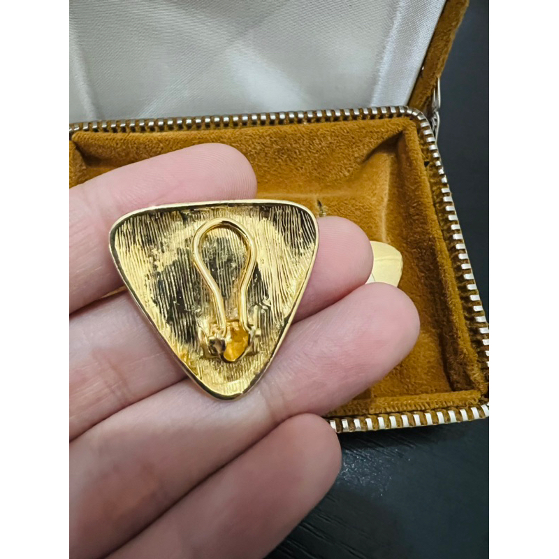 Bông tai vintage kim loại dạng kẹp