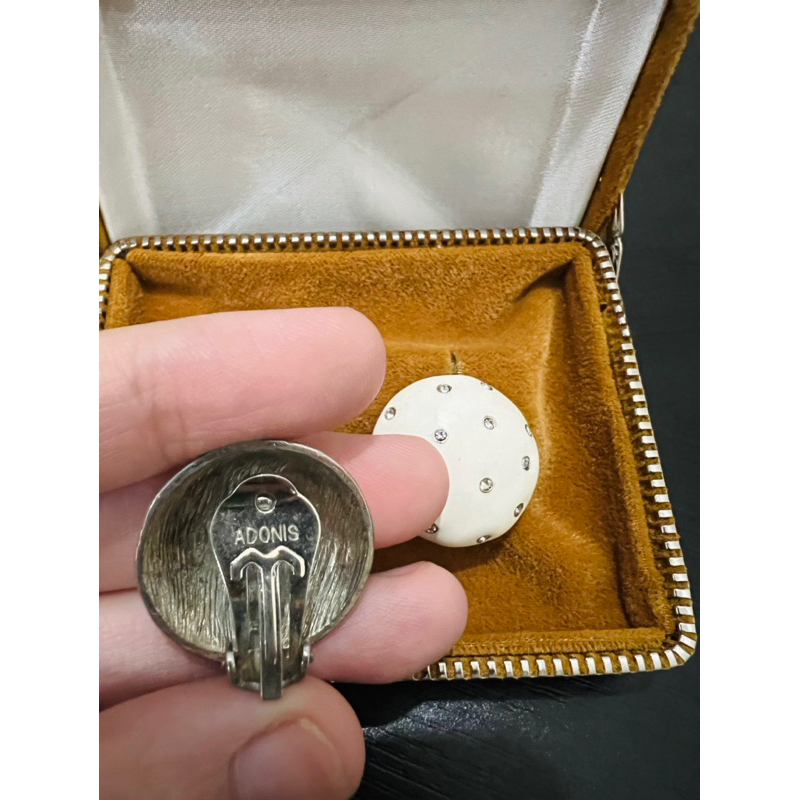 Bông tai vintage kim loại dạng kẹp