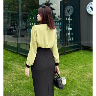Chân váy bút chì 4 cúc trước