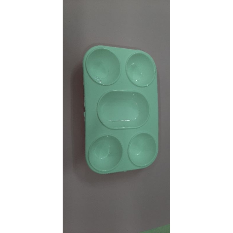 Khay pha màu nước 6 ngăn, khay đựng màu nước dùng trong Mỹ thuật và tô tượng