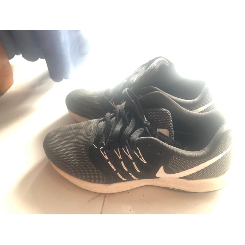 Thanh lý giày size 37 auth