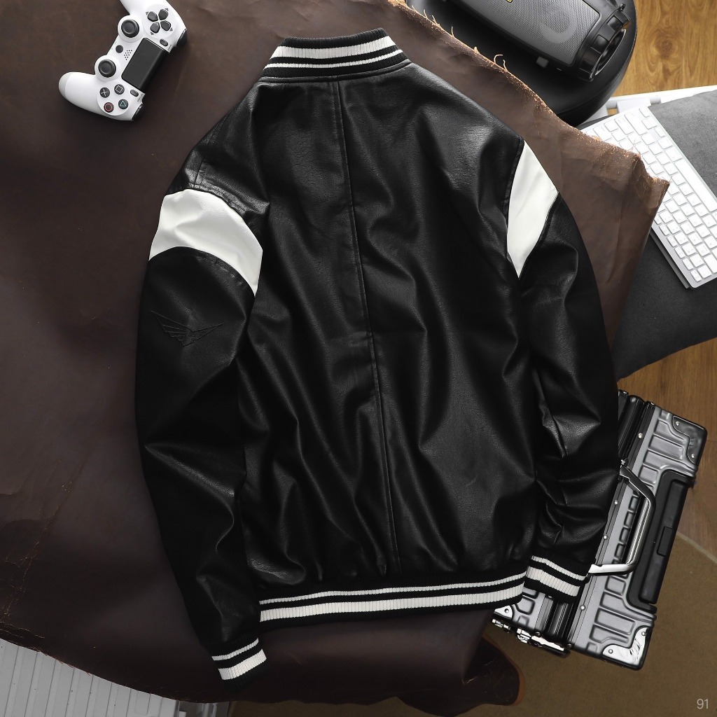 Áo Khoác Bomber Leather ICONDENIM The Strong Are The Winners Chất Da Dày Dặn - AKID0091