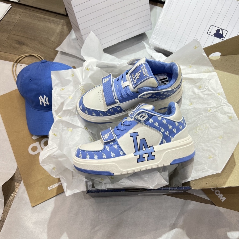 Giày Thể Thao MLB Chunky Quai Dán Họa Tiết Đen Trắng Phối Đồ Siêu Đẹp đế độn hot trend