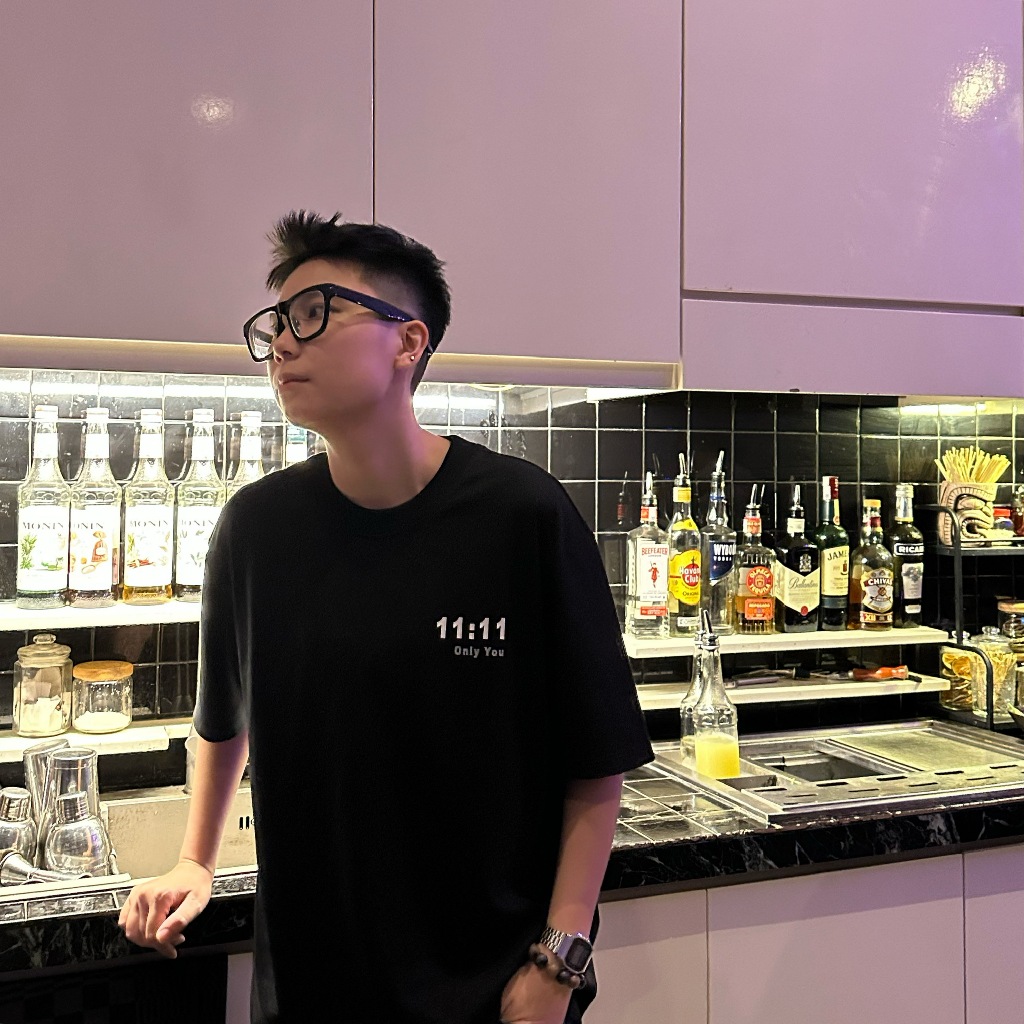 ÁO THUN OVERSIZE 11:11 ONLY YOU