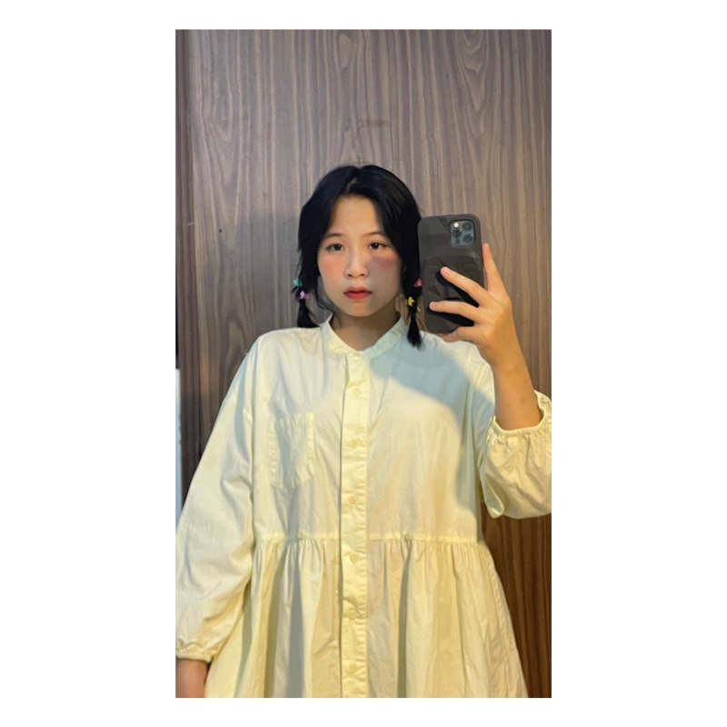 Váy 2hand phong cách vintage.