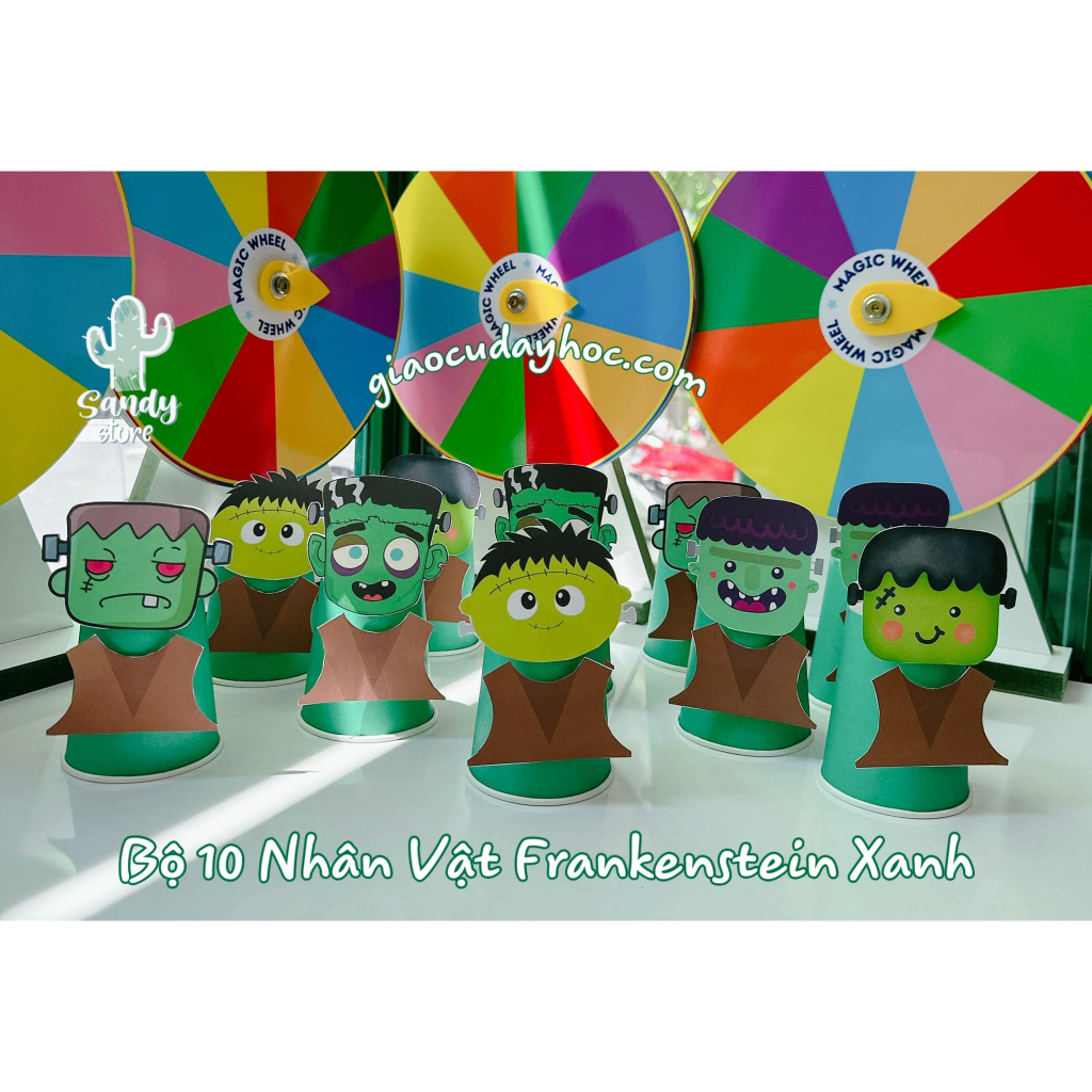 Bộ ly nhân vật HLW