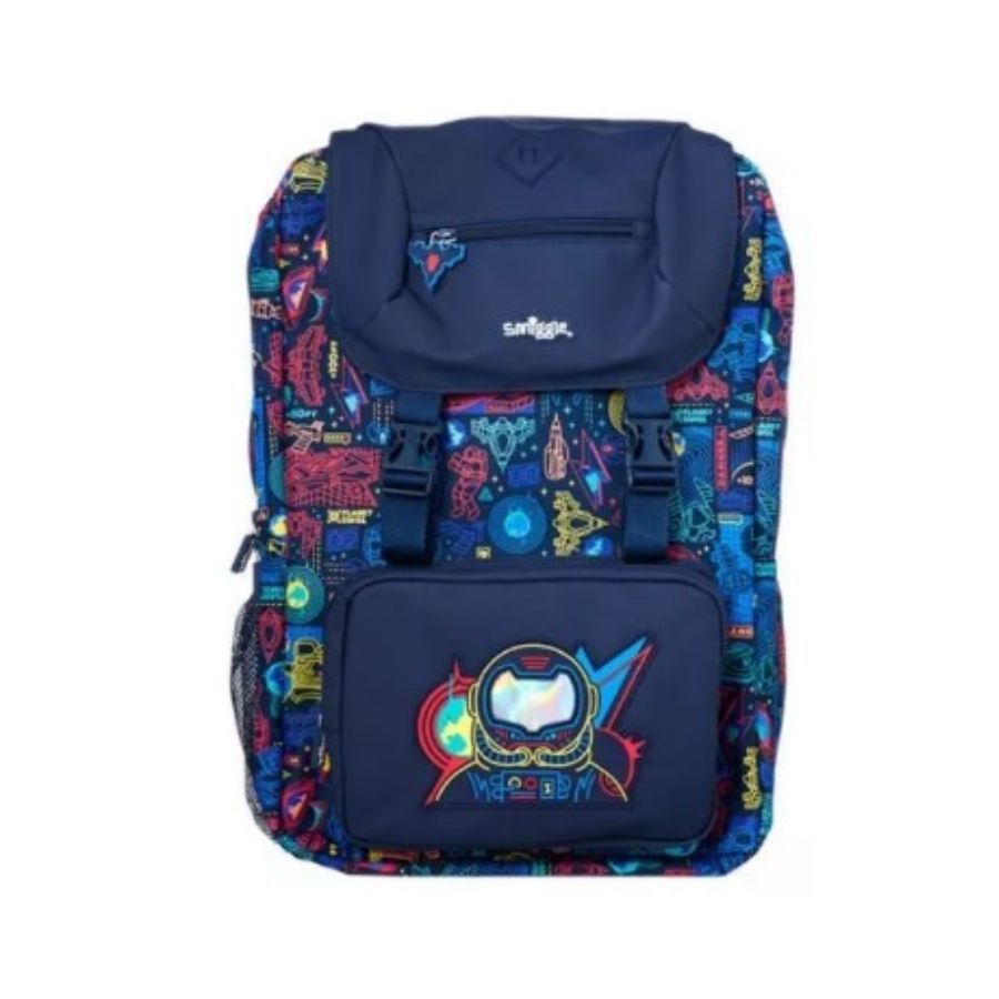 BA LÔ SMIGGLE PHI HÀNH GIA CÓ NẮP