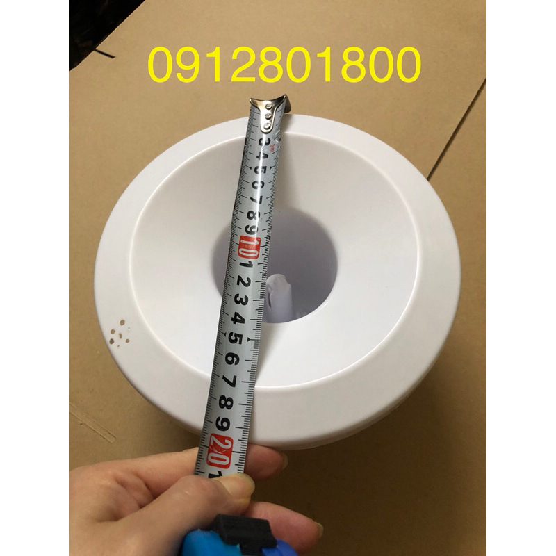 Cọc cắm bình nước cho cây nước nóng lạnh 19,5cm