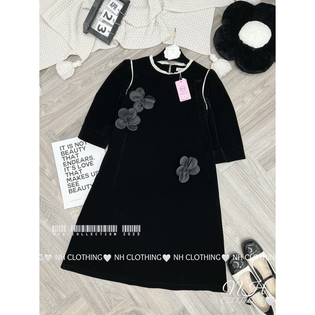 Váy nhung cài hoa sm