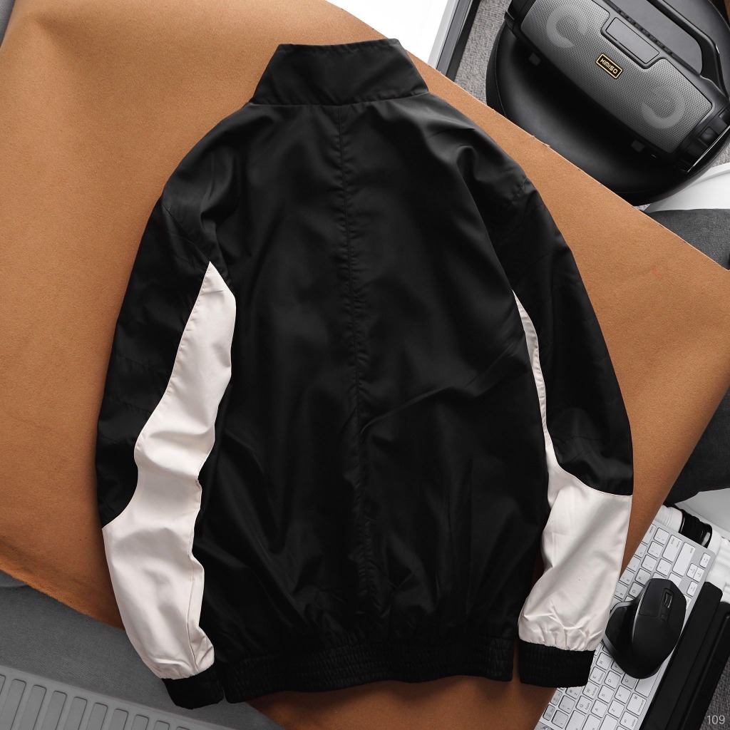 Áo Khoác ICONDENIM Windbreaker Chất Dù Mỏng Nhẹ - AKID0109