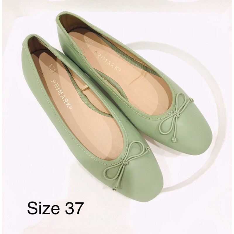 Giày bệt / xăng đan xuất dư