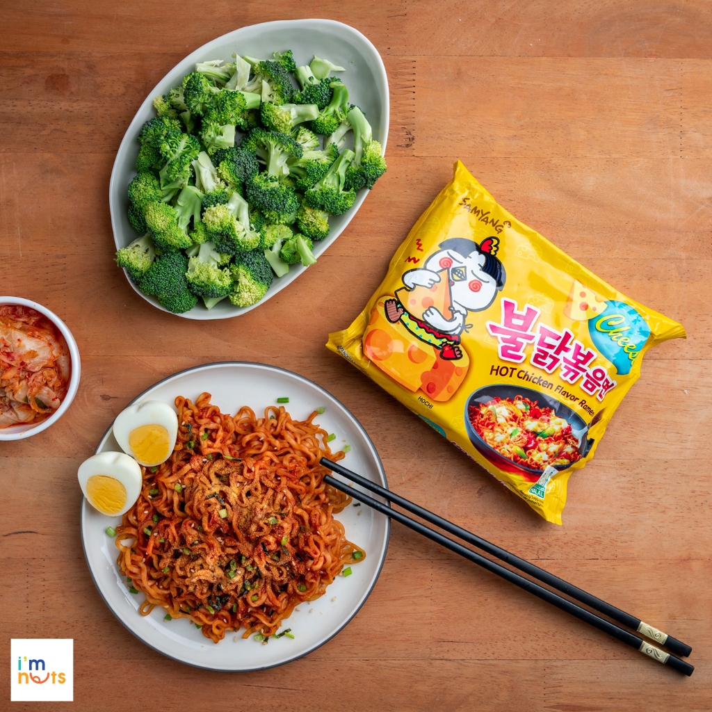 Mì gà cay Samyang Hàn Quốc khô và nước gói 140g