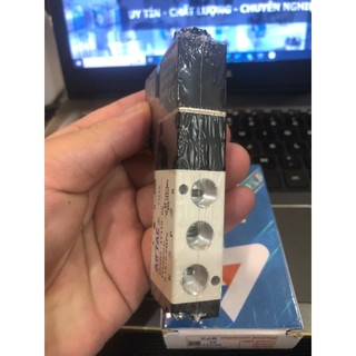 ATS_van điện từ 4v110-06