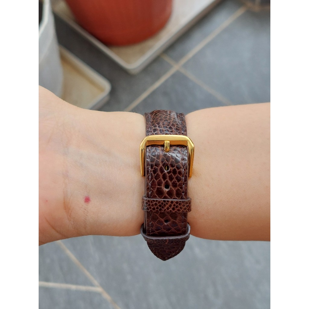 Đồng hồ nam Seiko tank kính sapphire hàng si chạy pin