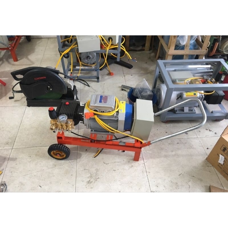 Máy rửa xe cao áp 3, kw