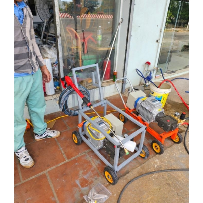 Máy rửa xe cao áp 3, kw
