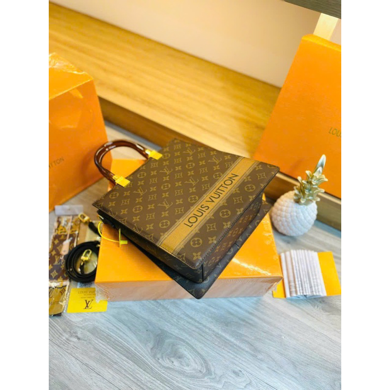 TÚI TOTE BAG HOA SZ 28 CÓ HỘP