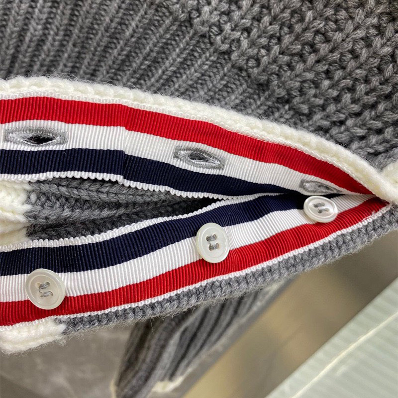 Áo khoác len Canigan Kẻ ngang phối viền cúc hàng QC Phong các Ulzzang Hàn Quốc Siêu xinh mẫu mới thu đông