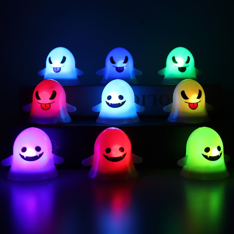 Đèn led trang trí Halloween ánh sáng ma nhiều màu sắc bền chắc dễ thương.
